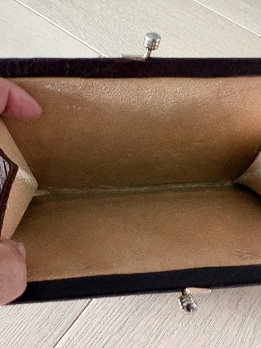 VTG Dooney & Bourke Brown Trifold Organizer Wallet Change Purse Pebbled Leather - Picture 4 of 6